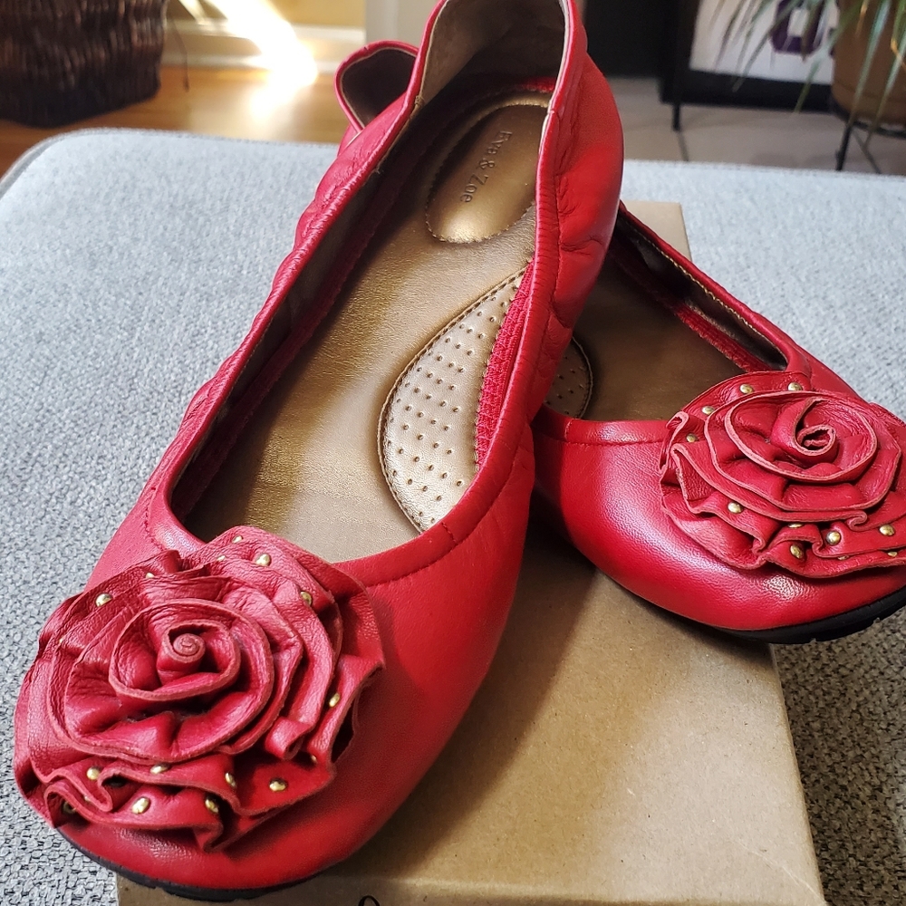 Red Eva and Zoe flats